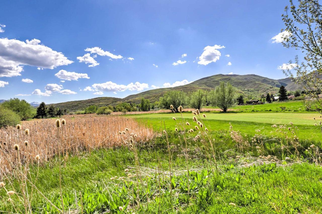 Peaceful Midway Studio With Mountain And Golf Views! Екстериор снимка